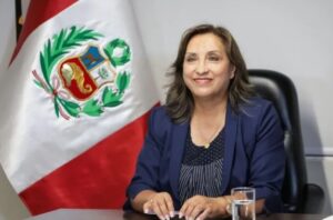 Photo of Dina Boluarte celebró a León XIV: “El Papa es peruano”