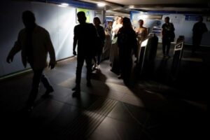 Photo of Un apagón masivo en Europa afecta a España, Italia, Francia y Portugal