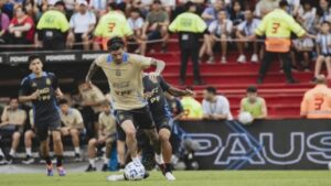 Photo of El Inter quiere sacudir el mercado de pases: tiene en la mira a un campeón del mundo con la selección argentina