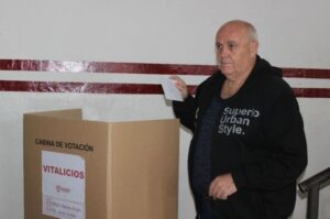 Photo of El oficialismo presenta su lista «Todos por Unión» con Luis Spahn a la cabeza