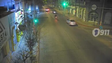 Photo of Alta Córdoba: imprudente frenada terminó con una motociclista con traumatismo de cráneo