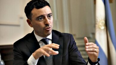 Photo of Rodrigo de Loredo usó IA contra Martín Llaryora: apoyos y repudios