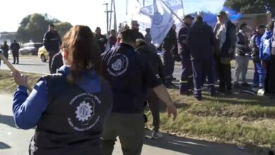 Photo of Ocupan la fábrica Crucianelli por despidos de trabajadores