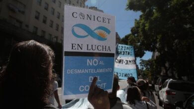 Photo of Ataque a la ciencia en Argentina: investigadores evalúan irse del país