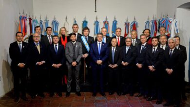 Photo of Un año después, el Gobierno designó los consejeros del «Pacto de Mayo»