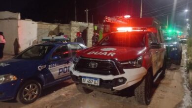 Photo of Incendio en barrio Pueyrredón: un niño y un bebé resultaron intoxicados