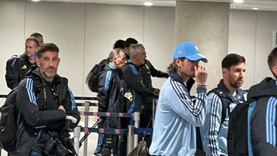 Photo of La Scaloneta llegó a Chile con ovación a Messi y un percance en el aeropuerto