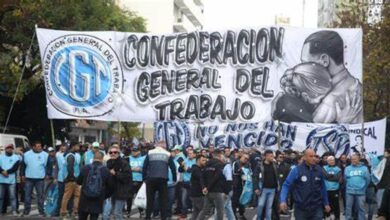 Photo of La Justicia laboral suspendió el DNU que limitaba la protesta gremial