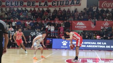 Photo of El primero de la serie de semifinal fue para Instituto ante Regatas en el Sandrín