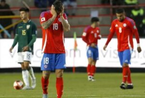 Photo of Las malas decisiones que llevaron a que Chile quede afuera del Mundial por tercera vez consecutiva