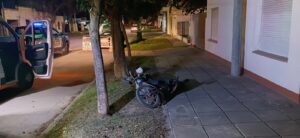 Photo of UN HOMBRE DE 74 AÑOS RESULTÓ HERIDO EN UN ACCIDENTE DE MOTOCICLETA EN LAS VARILLAS