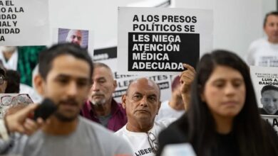 Photo of Periodistas exigen la libertad inmediata de 20 colegas presos «injustamente» en Venezuela