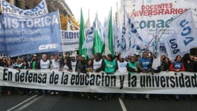 Photo of Paro en la UBA: Docentes y no docentes luchan contra la pobreza salarial