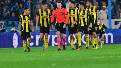 Photo of Se conocieron los audios del VAR tras el polémico penal que favoreció a Racing ante Peñarol