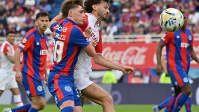 Photo of San Lorenzo no pudo con Huracán, que resistió con diez jugadores