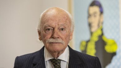 Photo of El Gobierno nacional desplazó al presidente del Instituto Sanmartiniano