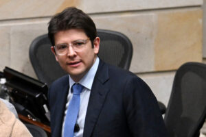 Photo of Murió Miguel Uribe Turbay, el candidato que había sufrido un atentado en Bogotá