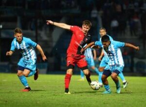 Photo of Colón fue una sombra y terminó vapuleado en Jujuy