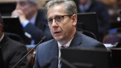Photo of La oposición se prepara para mantener las leyes vetadas por el presidente Javier Milei