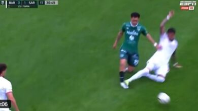 Photo of Triunfazo de Sarmiento y escándalo: el VAR perdonó a Tapia en la caída de Barracas