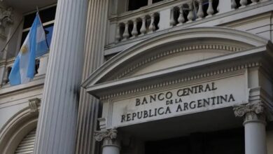 Photo of El Banco Central bajó la tasa de interés tras el anuncio del «salvataje» de Donald Trump