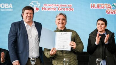 Photo of Huerta Grande: la provincia entregó Viviendas Semilla y fondos para el municipio