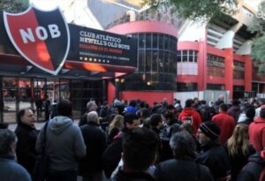 Photo of Día clave para definir el adelanto de las elecciones en Newell’s