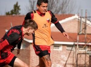 Photo of El Pulga Rodríguez quiere superar las lesiones y terminar el año dentro de la cancha