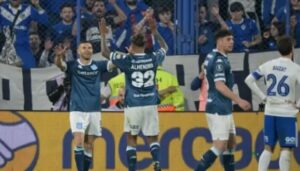 Photo of Racing se quedó con el primer duelo ante Vélez y buscará cerrar la llave como local