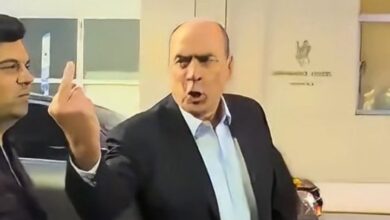 Photo of US$180.000: Francos negó cobrar honorarios en YPF y Marcela Pagano exige que muestre documentación
