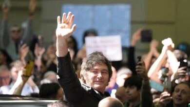 Photo of Argentina violeta: rotundo triunfo de La Libertad Avanza en gran parte del país