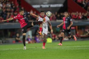 Photo of Unión se llevó un gran triunfo y hundió a Newell’s