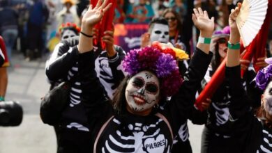 Photo of La Ciudad de México honra a sus muertos: recorrido, música y ofrendas del gran desfile