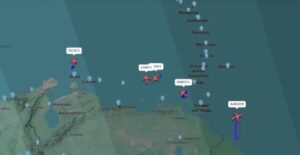 Photo of Aviones militares estadounidense sobrevolaron cerca de Venezuela y aumenta la tensión en la región