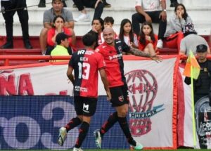 Photo of Newell’s metió un triunfazo en el Ducó y encuentra algo de alivio