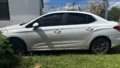 Photo of Córdoba: dos ladrones le robaron el auto a un conductor de aplicaciones