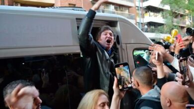 Photo of Milei en Córdoba: un detenido tras robar celulares durante el recorrido presidencial
