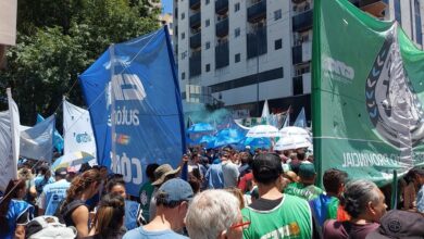 Photo of La CGT y los gremios marcharon en Córdoba contra la reforma laboral