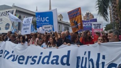 Photo of Docentes universitarios perdieron un tercio del salario desde la llegada de Javier Milei