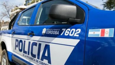 Photo of Entraron a una casa por la fuerza, cambiaron el candado de la puerta y quedaron detenidas