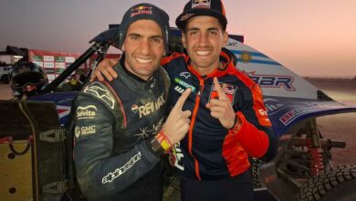 Photo of Día histórico en el Dakar: festejo cordobés y récord mundial de los hermanos Benavides
