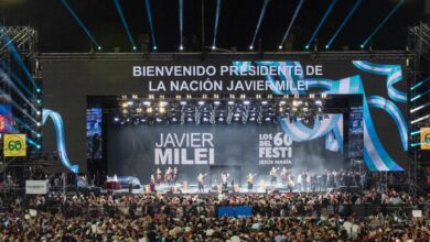 Photo of Javier Milei llegó al anfiteatro durante el show del Chaqueño en una noche de récord de ventas