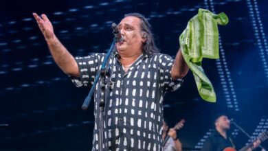 Photo of Sergio Galleguillo llevó La Chaya al escenario y encendió al público en el aniversario del festival