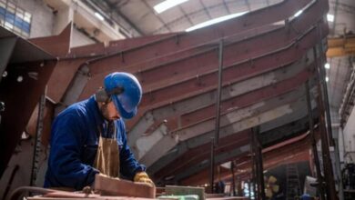 Photo of La actividad económica cayó 0,3% en noviembre, la quinta en 2025
