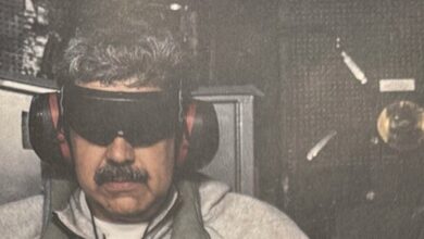 Photo of Donald Trump publicó las primeras imágenes de Nicolás Maduro detenido