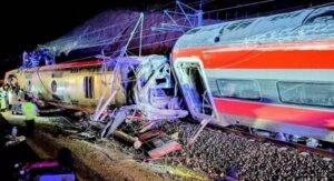 Photo of España: choque de trenes de alta velocidad deja 39 muertos