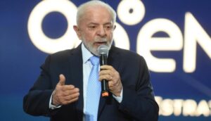 Photo of Lula dice que EEUU sobrepasó «una línea inaceptable» al bombardear Venezuela y capturar a Maduro