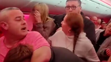 Photo of Aterrizaje de emergencia: pasajeros se pelearon en pleno vuelo
