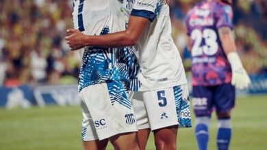 Photo of Triunfazo de la “T”: Ronaldo Martínez, con un golazo, silenció a Rosario