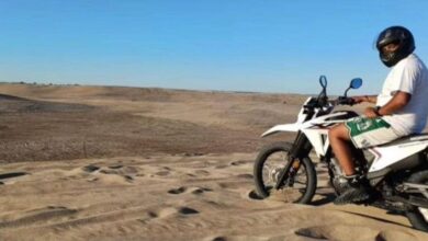 Photo of Murió un joven tras caer de su moto cuando atravesaba médanos en Villa Gesell